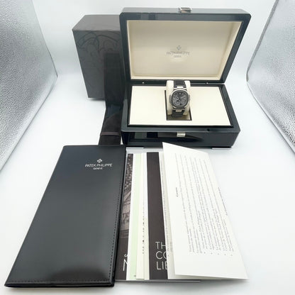 사전 소유의 Patek Philippe Nautilus 5712G-001 슬레이트 40mm