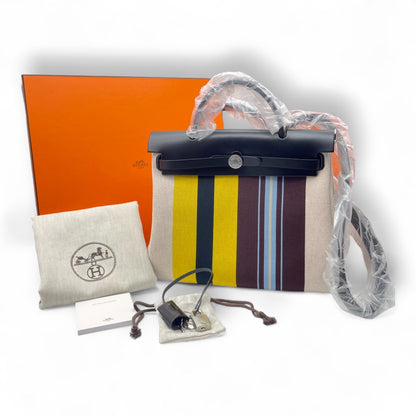 중고 에르메스 에일 백 지퍼 31 PM Rayule Noir/Ecru/Bordeaux/Jaune Toile Ash Plume/Vache Hunter 실버 하드웨어 W 각인