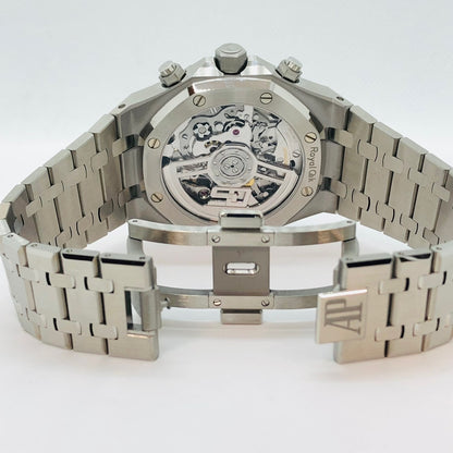 사전 소유의 Audemars Piguet Royal Oak Chronograph 50 주년 기념 모델 26240st.oo.1320st.02