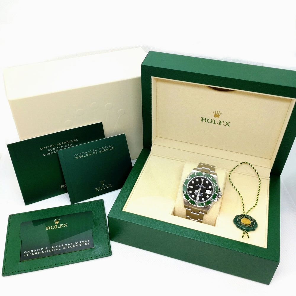 Pre-Owned Rolex Submariner Date 126610LV Oyster Bracelet Black Green