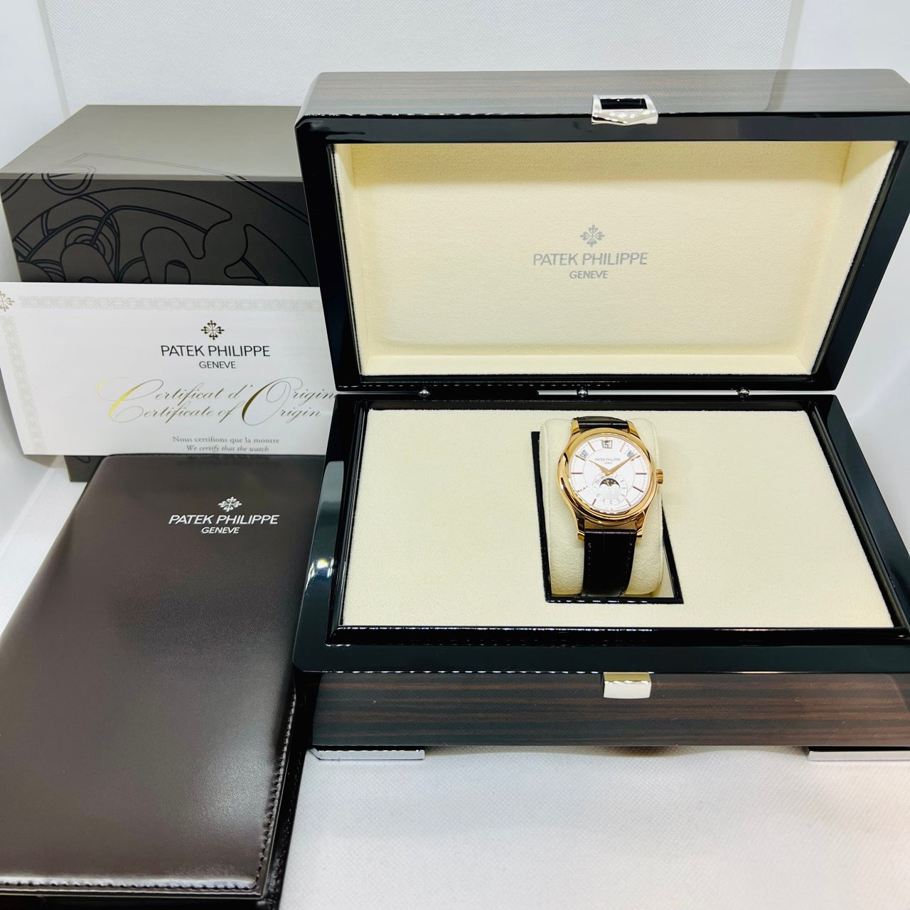 Pre-Owned Patek Philippe Complication 5205R-001 White 40mm
