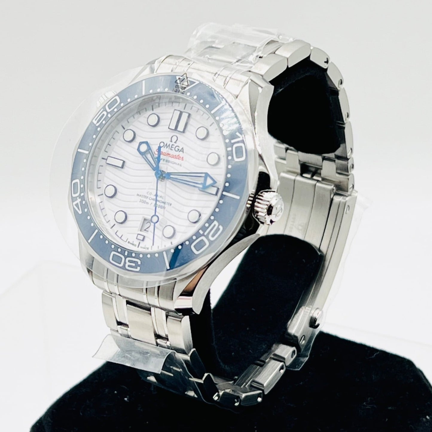 Pre-Owned Omega Seamaster Diver 300M Tokyo 2020 522.30.42.20.04.001 42mm
