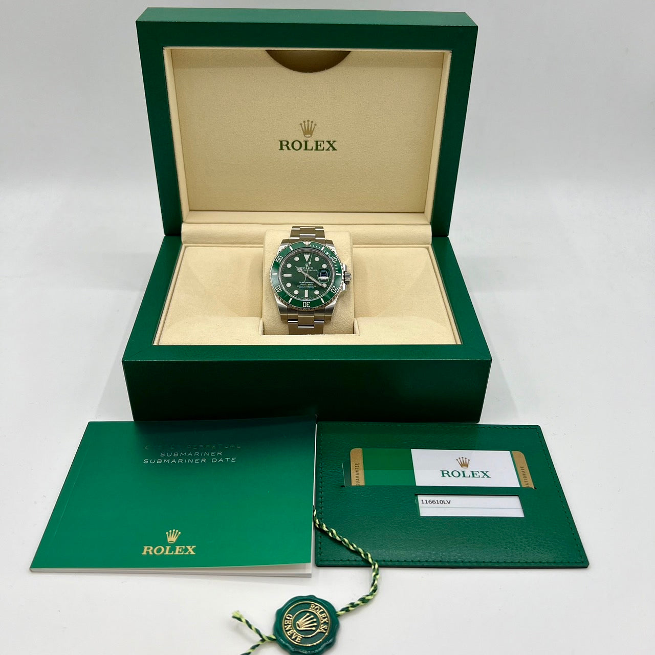 Pre-Owned Rolex Submariner Date Oyster Bracelet 40?o 116610LV