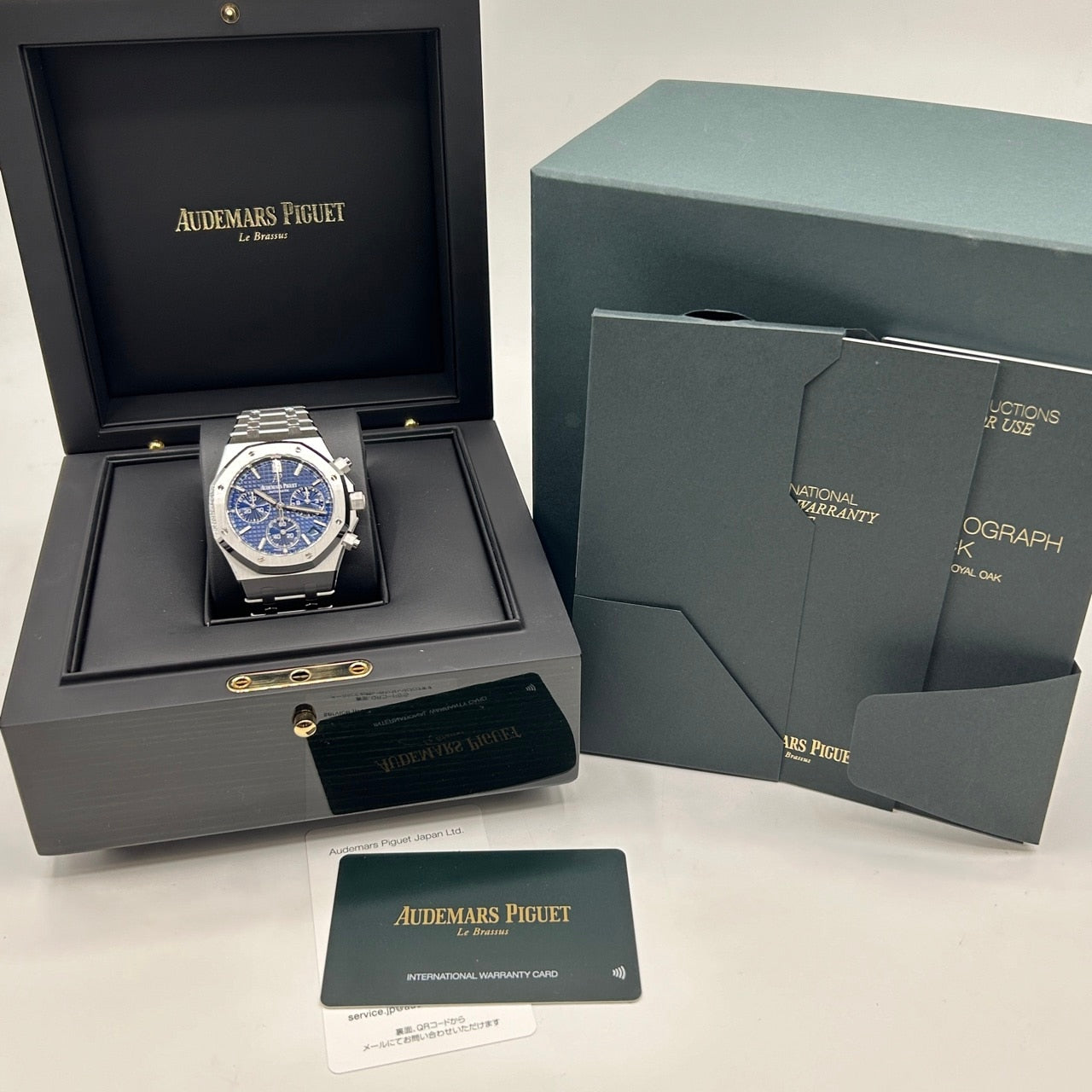 Pre-Owned [Limited to 222 pieces] Audemars Piguet Royal Oak Chronograph 26239BC.OO.1220BC.01 Blue Dial 41mm