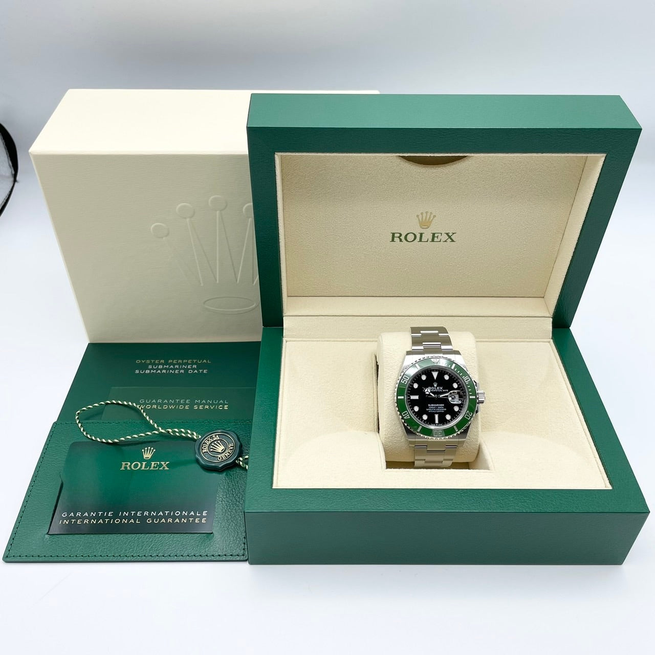 Pre-Owned Rolex Submariner Date 126610LV Oyster Bracelet Black Green 41mm