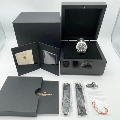 PreOwned Vacheron Constantin Overseas Automatic 4500V/110A-B483 Black 41mm