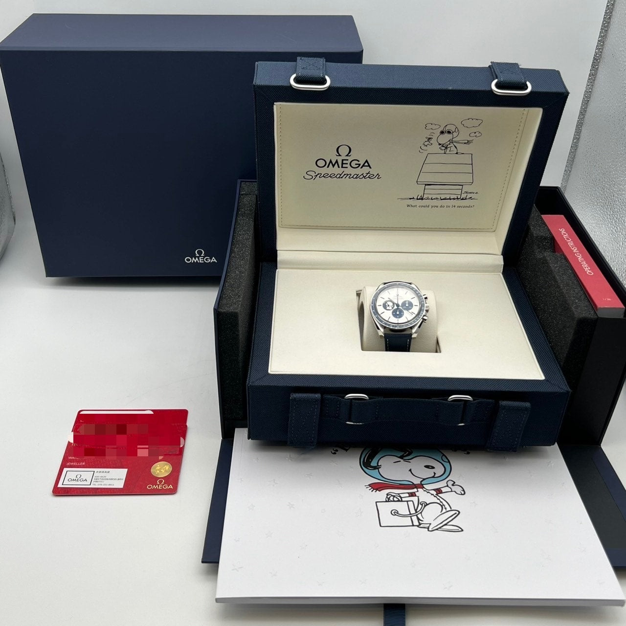 미리 소유 한 [기념 모델! ! Omega Speedmaster 310.32.42.50.02.001 Snoopy Awards 42mm