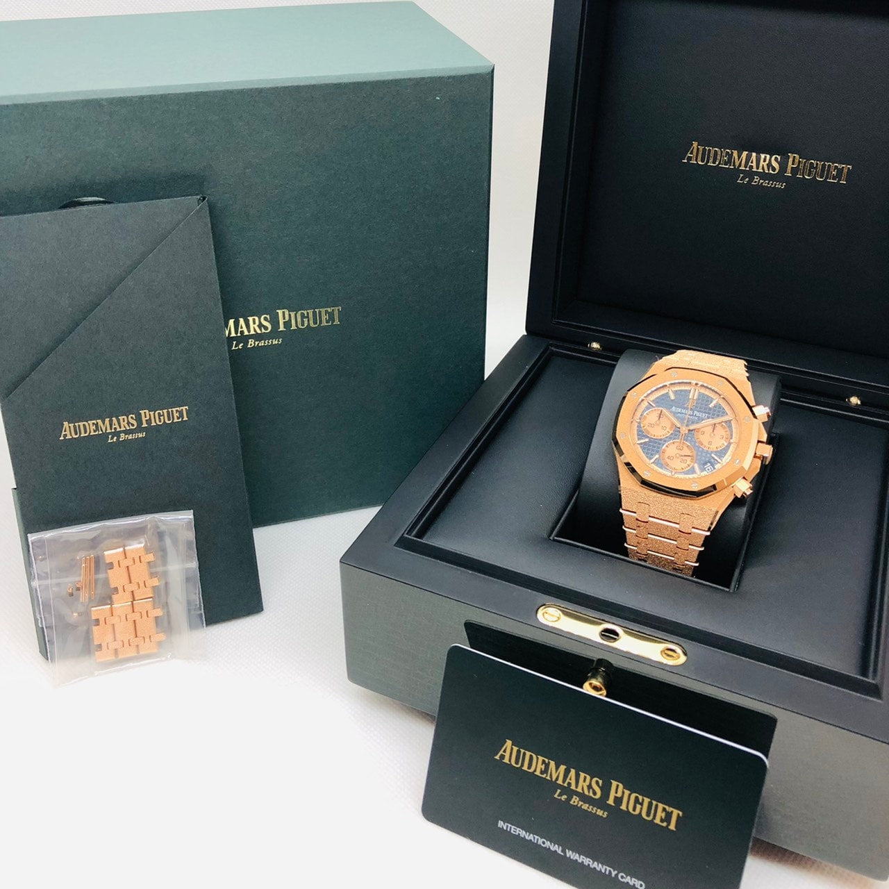 사전 소유의 오디오 돼지 Piguet Royal Oak 26239or.gg.g.1224or.01 Frosted Gold Blue Grand Tapestry