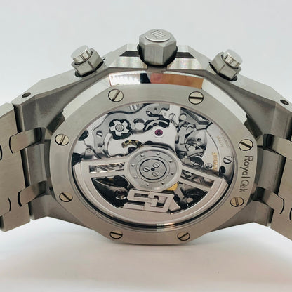 사전 소유의 Audemars Piguet Royal Oak Chronograph 50 주년 기념 모델 26240st.oo.1320st.02