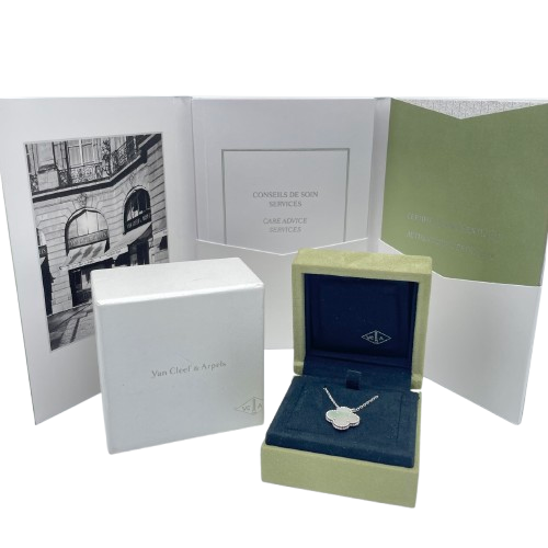 사전 소유 Van Cleef & Arpels Vintage Alhambra Necklace VCARF48700 진주 화이트 골드의 어머니