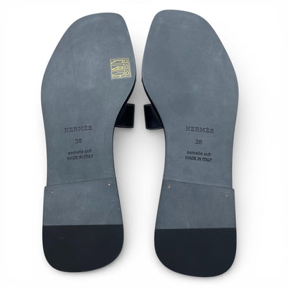 プレオウンドエルメス オラン サンダル 38 ノワール ボックスカーフ 24cm