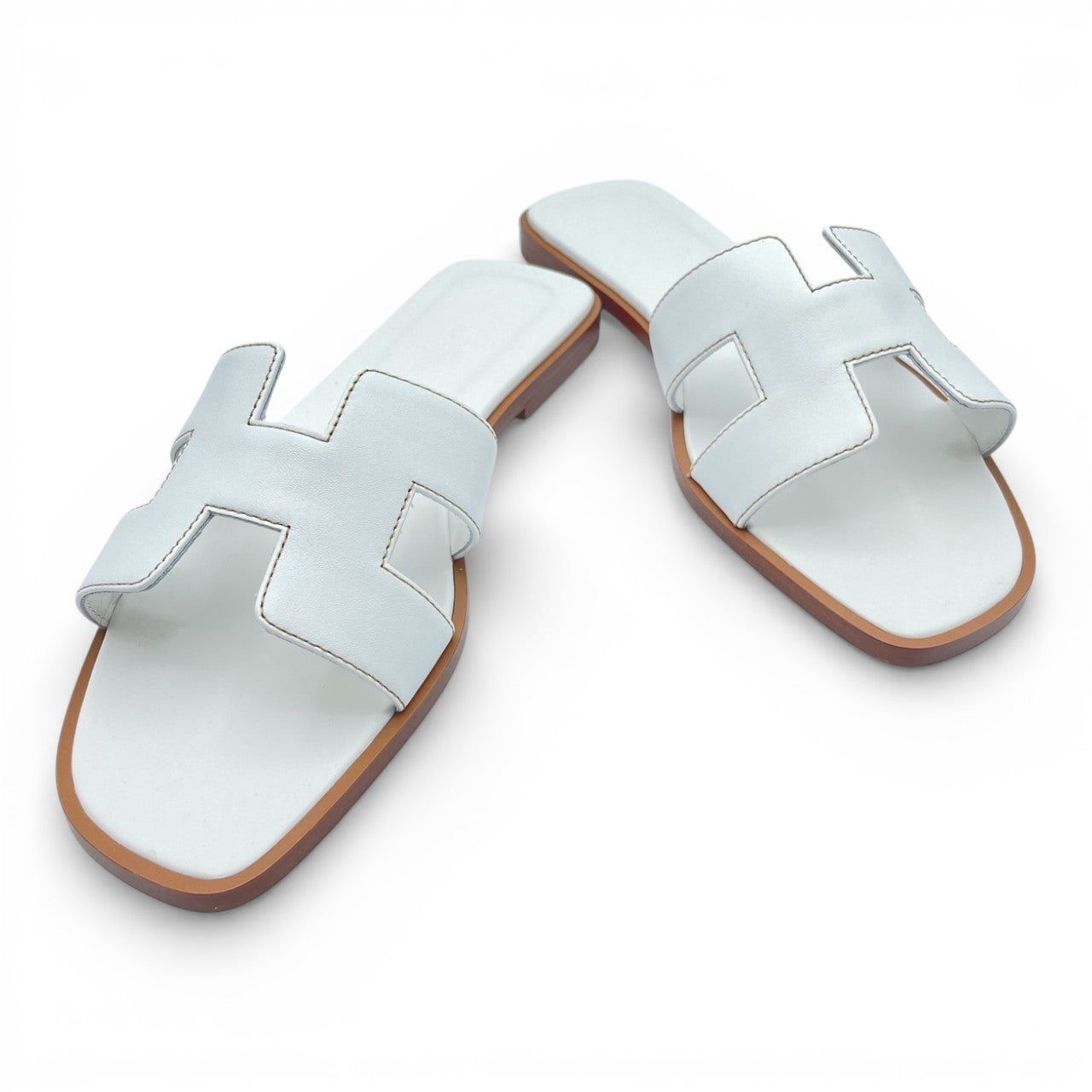 プレオウンドエルメス オラン サンダル 37 ブラン ボックスカーフ 23cm