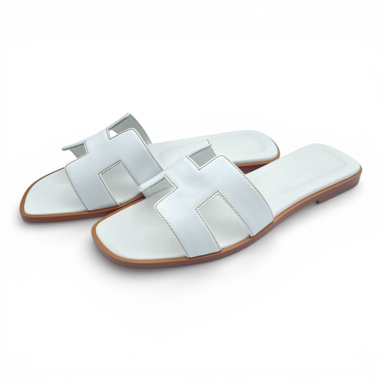 プレオウンドエルメス オラン サンダル 37 ブラン ボックスカーフ 23cm