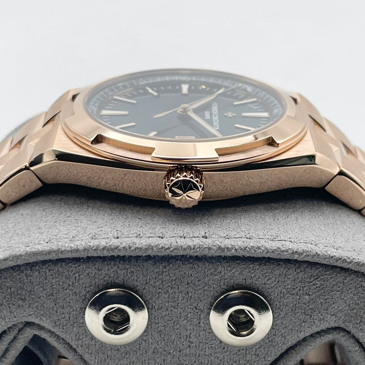 江诗丹顿4520v / 210r - b967玫瑰金绿色41mm