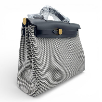 プレオウンドエルメス エールバッグジップ 31 PM ノワール トワルアッシュ ゴールド金具 K刻印