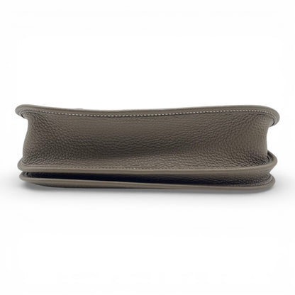 プレオウンドエルメス エヴリン PM エトゥープ トリヨンクレマンス シルバー金具 B刻印