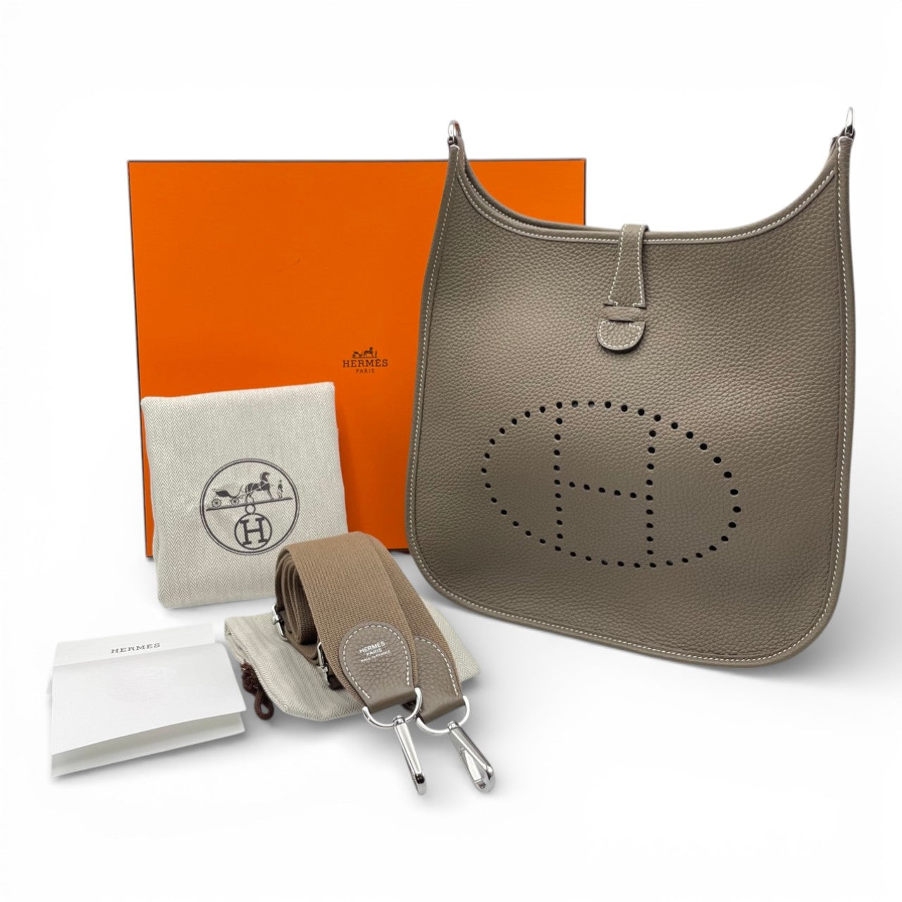 プレオウンドエルメス エヴリン PM エトゥープ トリヨンクレマンス シルバー金具 B刻印