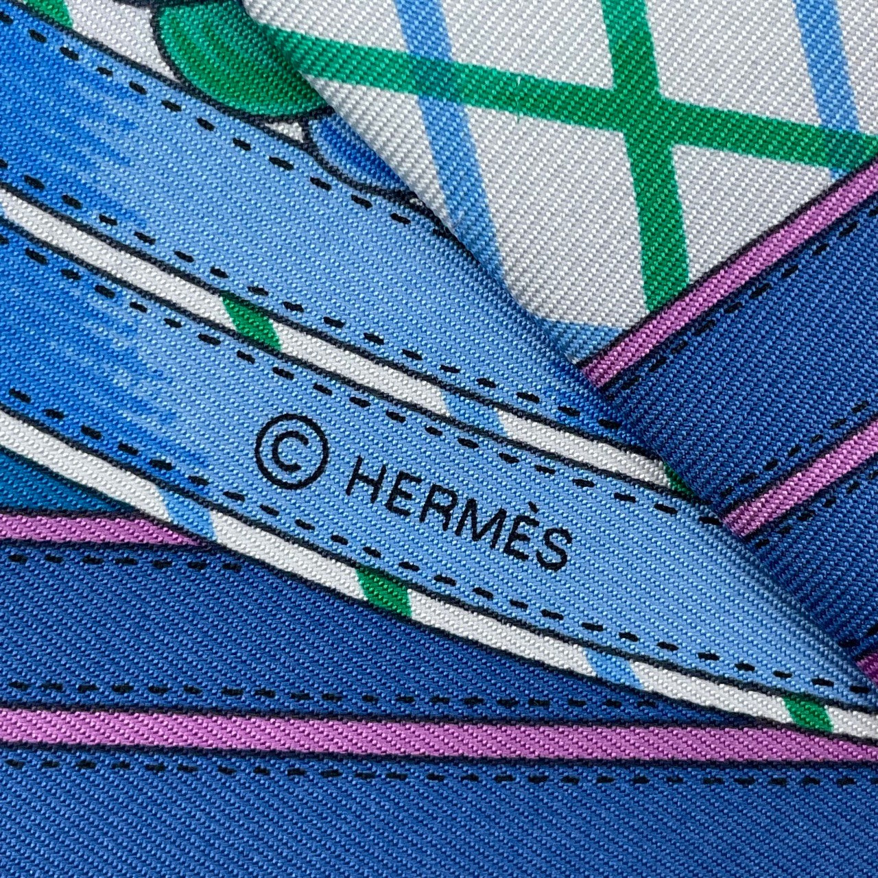 プレオウンドエルメス フロシキ PM 馬の礼装 マルチカラー シルク100%