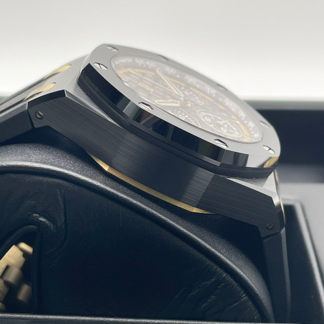 前欧德玛皮格皇家橡树离岸26420ce . oo . a127cr .01黑色黑色陶瓷43mm