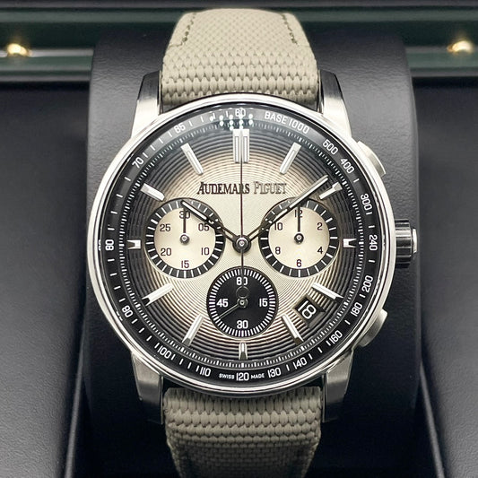 preound odemapige CODE 11.59通过odemapige 26393QT.OO.A064KB.01烟熏米色41mm