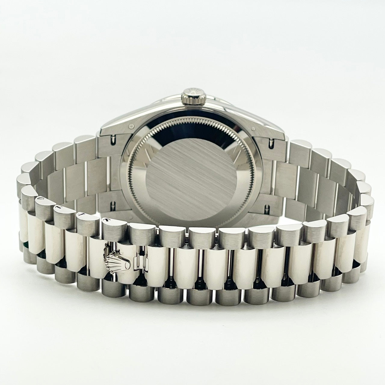 Pre-owned Rolex Day-Date 128349RBR Bright Blue Index Diamond Diamond Bezel 36mm