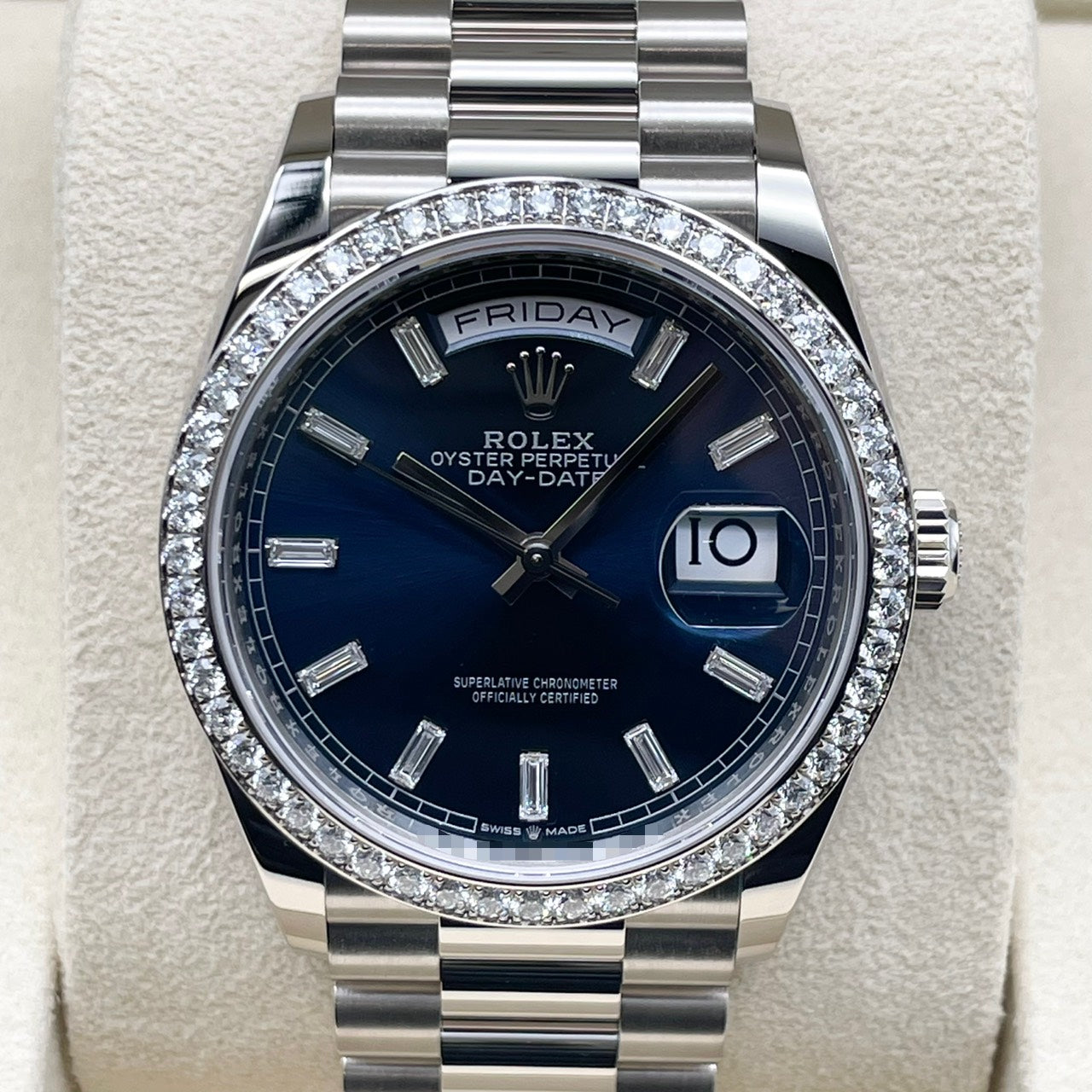 Pre-owned Rolex Day-Date 128349RBR Bright Blue Index Diamond Diamond Bezel 36mm