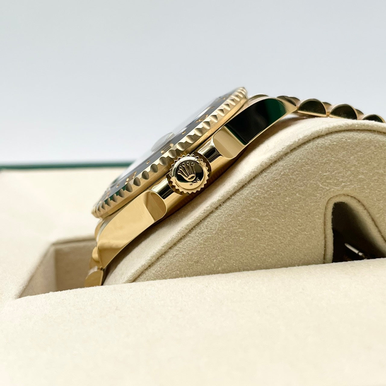 プレオウンド ロレックス GMTマスターII 126718GRNR イエローゴールド ジュビリーブレス ブラック 40mm