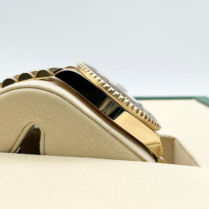 プレオウンド ロレックス GMTマスターII 126718GRNR イエローゴールド ジュビリーブレス ブラック 40mm