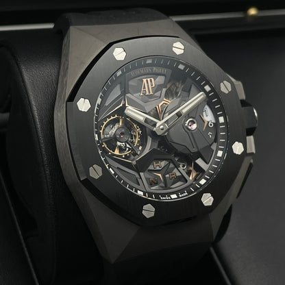 プレオウンド オーデマピゲ ロイヤルオーク コンセプト トゥールビヨン GMT 26589IO.OO.D002CA.01 チタン 44mm