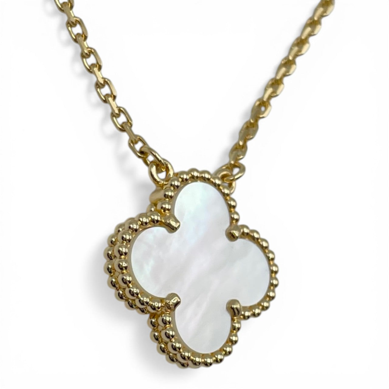 プレオウンドヴァンクリーフ＆アーペル ヴィンテージアルハンブラ ペンダント VCARA45900 マザーオブパール イエローゴールド